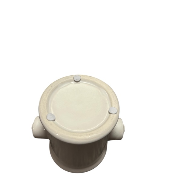 Sand and Paws Reed Diffuser - Picture 4 of 8